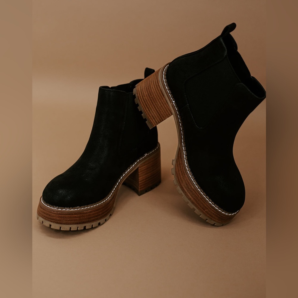 ALEJANDRO - BLACK 10 BOOTS by MIA